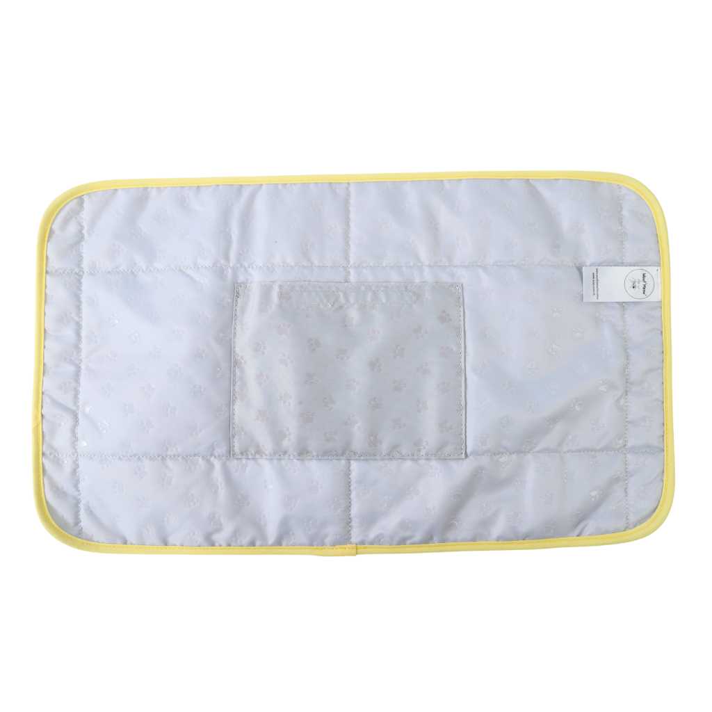 Woof² Meow² x AU-au! Beach Paws Cooling Pet Stroller Mat